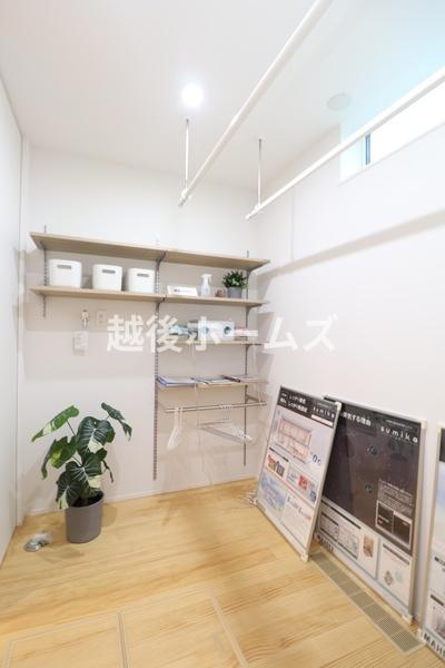 [ zXN[Ă郉h[[