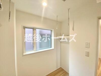 ̑ ʎh\Xy[Xɂ̓zXN[I