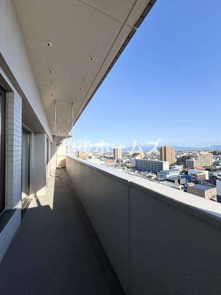 oRj[ Ci[oRj[̗pŁAˑR̈VɂłI