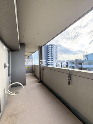 oRj[ Ci[oRj[̗pŁAˑR̈VɂłI