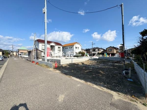 OʓH܂ތnʐ^ ̓ʕEdlݔ₨̑傫̔rAߗׁEӊ⒬݂ȂǁAł͂킩Ȃ񂪂񂠂܂B񌻒nɂĂmFB