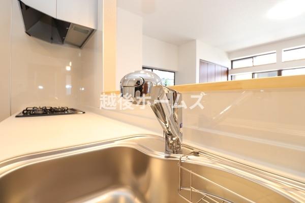 ̑ ֌̐[ɏ򐅊BꏊƂȂIȏ򐅊łB܂A򐅊킲ƃz[Xo܂BJ[gbWȒPB