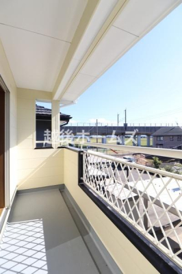 oRj[ Ci[oRj[̗pŁAˑR̈VɂłI