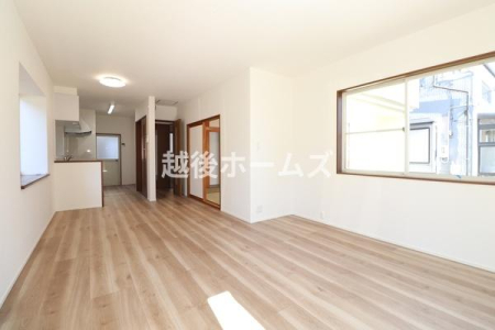 rO _CjOe[uE\t@[zułƂ肠݌vɂȂĂ܂B