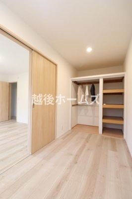 [ [͂̂EH[NCN[[bgłЕtS