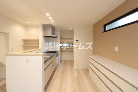 Lb` rOŜnJE^[Lb`􏬂qlĂSłˁ