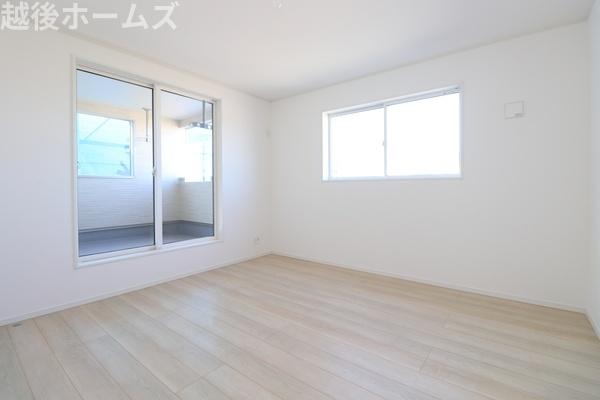 �m�� �e�m���͂Q�ʍ̌��݌v�A��������⊷�C�ɂ��z��������ԂɂȂ��Ă��܂��B