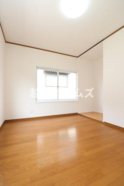 �m�� �V���v���ȗm���Ȃ̂ŉƋ�Ȃǂ̃C���e���A�Ƃ��}�b�`���Ă�����ꊴ���o���₷���A�g�̉��̐��������₷���ł��ˁ�