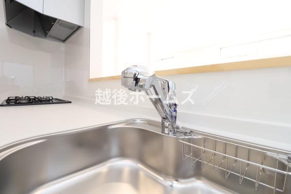 ���̑� �򐅊��̌^�V�����[�������W�������I��������������������y�ɂ����Ղ�g���܂��B