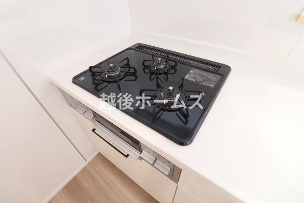 ���̑� �R���S�Ăɉ��x�Z���T�[���t���A�ЖʏĂ��O���������ڂ��Ĉ��S�ŋ@�\�I�ȃK�X�R�����ł��B