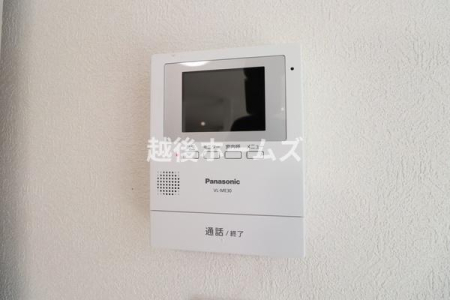 ���̑� �h�Ƒ΍�ɗD�ꂽTV���j�^�[�t���C���^�[�z���ŗ��q�҂̊m�F���ł��܂��B