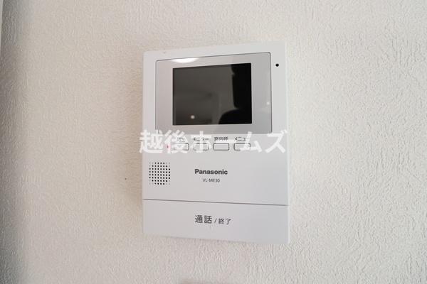 ���̑� �h�Ƒ΍�ɗD�ꂽTV���j�^�[�t���C���^�[�z���ŗ��q�҂̊m�F���ł��܂��B