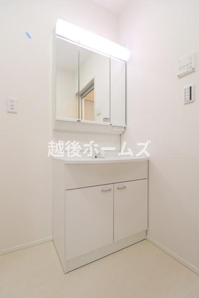 ���ʑ�E���ʏ� �R�ʋ��̃V�����v�[�h���b�T�[�͎��[�[���I
���̂��x�x���y�X�ł��܂��ˁB