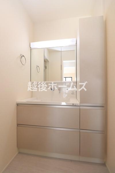 ���ʑ�E���ʏ� �y���Ў{�H����z�R�ʋ��̃V�����v�[�h���b�T�[�͎��[�[���I���̂��x�x���y�X�ł��܂��ˁ�