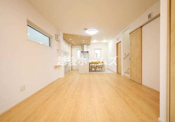 rO yЎ{Hz
QSԊCVXeɐ݂AɋCzKȋԂɕςĂ܂