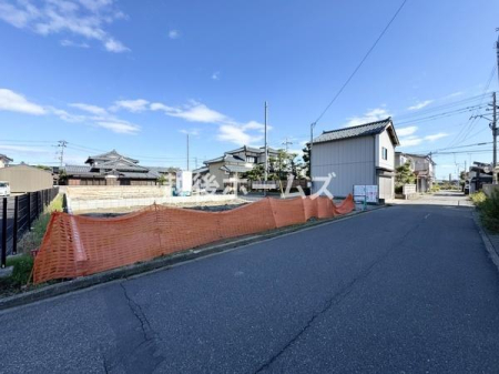 OʓH܂ތnʐ^ ̓ʕEdlݔ₨̑傫̔rAߗׁEӊ⒬݂ȂǁAł͂킩Ȃ񂪂񂠂܂B񌻒nɂĂmFB