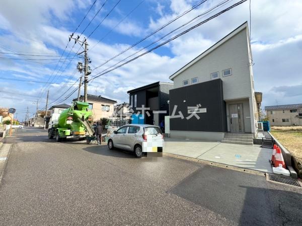 OʓH܂ތnʐ^ ̓ʕEdlݔ₨̑傫̔rAߗׁEӊ⒬݂ȂǁAł͂킩Ȃ񂪂񂠂܂B񌻒nɂĂmFB