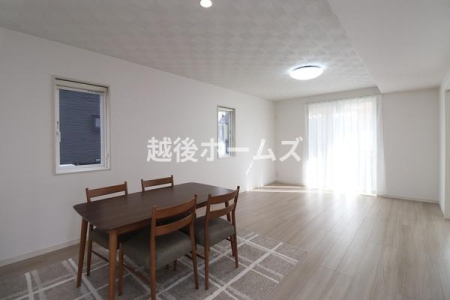 rO _CjOe[uzułƂ肠݌vɂȂĂ܂B