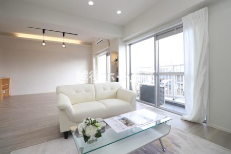 rO _CjOe[uE\t@[zułƂ肠݌vɂȂĂ܂B