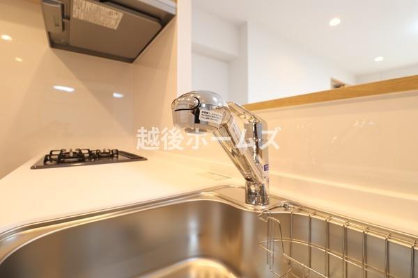 ̑ ֌̐[ɏ򐅊BꏊƂȂIȏ򐅊łB܂A򐅊킲ƃz[Xo܂BJ[gbWȒPB