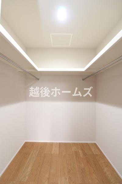 [ [͂̂EH[NCN[[bgłЕtS