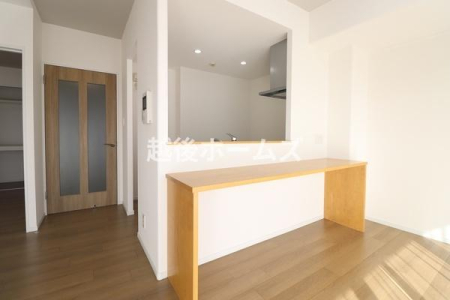 Lb` rOŜnJE^[Lb`􏬂qlĂSłˁ