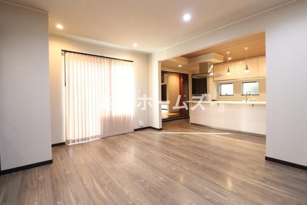 rO yPKz
QDTȏ̓V䍂ŊJ郊rO