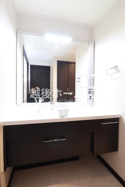 ʑEʏ yPKz
Ch^Cv̐ʉϑ͎g₷o^Cv