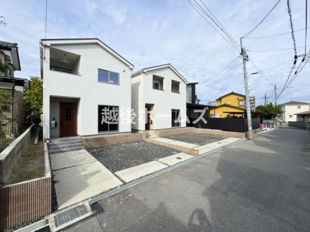 OʓH܂ތnʐ^ ̓ʕEdlݔ₨̑傫̔rAߗׁEӊ⒬݂ȂǁAł͂킩Ȃ񂪂񂠂܂B񌻒nɂĂmFB