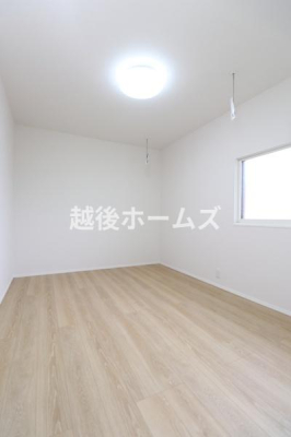 �m�� �V���v���ȗm���Ȃ̂ŉƋ�Ȃǂ̃C���e���A�Ƃ��}�b�`���Ă�����ꊴ���o���₷���A�g�̉��̐��������₷���ł��ˁ�