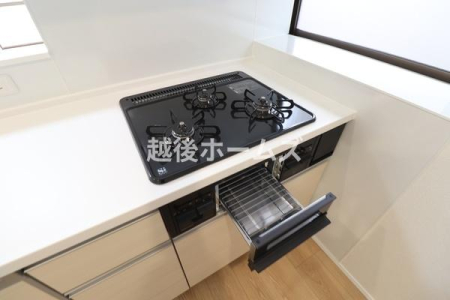 ���̑� �R���S�Ăɉ��x�Z���T�[���t���A�ЖʏĂ��O���������ڂ��Ĉ��S�ŋ@�\�I�ȃK�X�R�����ł��B