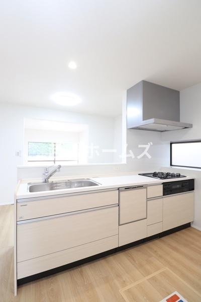 �L�b�`�� �R���^�C�v�̃V�X�e���L�b�`���͎��[���L�x�I
�����̂��|�������₷���݌v�ɂȂ��Ă��܂�