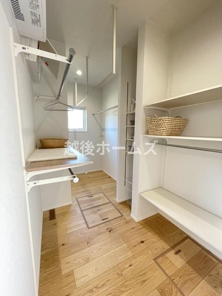 ̑ V⎞ԂɍEꂸł󂪊邨VF^[̓l[⍂ύX\ȍƑt