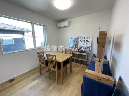 m S[͂AVɊGARݒuς݁I