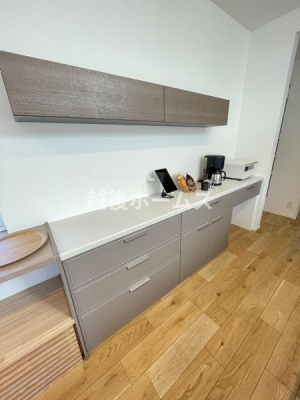 Lb` Lb`̔wʎ[̓fUCɗDꈳ̏Ȃ̎^Jbv{[h̗pB