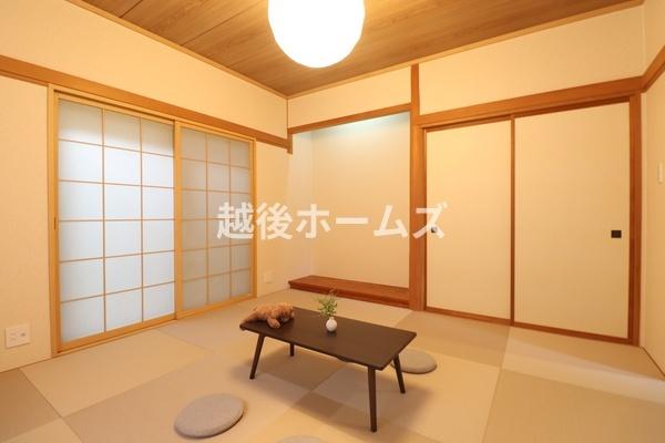 �a�� �q�Ԃ₭�났�X�y�[�X�Ƃ��āA���l�ȃV�[���ɑΉ��ł���a��