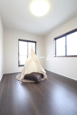 �m�� �e�m���͂Q�ʍ̌��݌v�A��������⊷�C�ɂ��z��������ԂɂȂ��Ă��܂��B