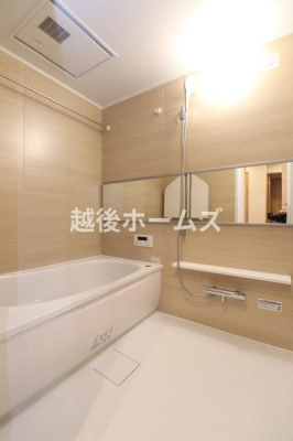  P؃^Cv̍LXjbgoXłI
g[@WAPNKɉ߂闁ł