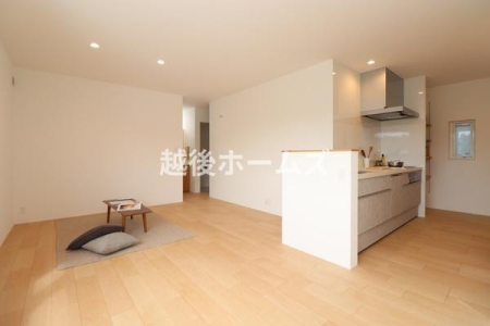 rO yЎ{Hz_CjOe[uzułƂ肠݌vɂȂĂ܂B