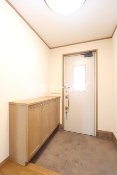 ���� ���ւɂ͎g���₷���V���[�Y�{�b�N�X�I
���փh�A�͈��S�̃_�u�����b�N�Ŗh�Ƒ΍���o�b�`���ł��I