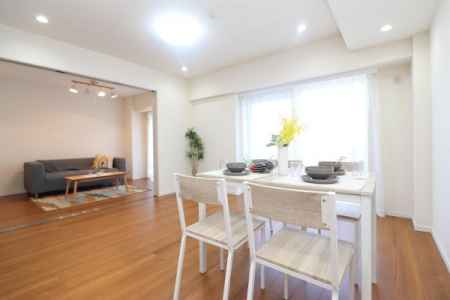 rO yЎ{HzƑc̎Ԃ߂LXrO_CjO