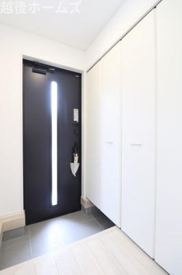 ���� ���ւɂ͎g���₷���V���[�Y�{�b�N�X�I
���փh�A�͈��S�̃_�u�����b�N�Ŗh�Ƒ΍���o�b�`���ł��I