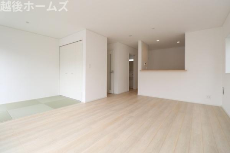 ���r���O �Q�S���Ԋ��C�V�X�e���������ɐ݂��A��ɋ�C���z�������K�ȋ�Ԃɕς��Ă���܂�