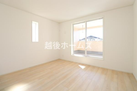 �m�� �e�m���͂Q�ʍ̌��݌v�A��������⊷�C�ɂ��z��������ԂɂȂ��Ă��܂��B