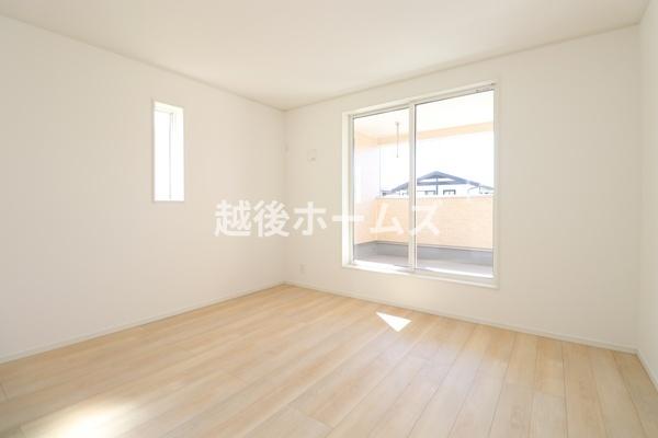 �m�� �e�m���͂Q�ʍ̌��݌v�A��������⊷�C�ɂ��z��������ԂɂȂ��Ă��܂��B