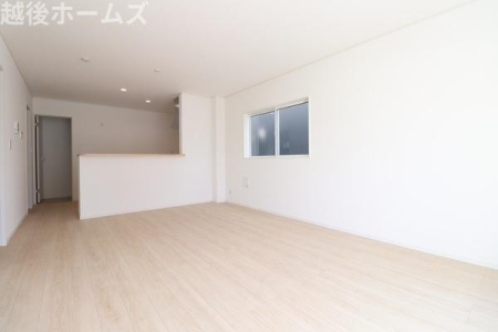 ���r���O �Q�S���Ԋ��C�V�X�e���������ɐ݂��A��ɋ�C���z�������K�ȋ�Ԃɕς��Ă���܂�