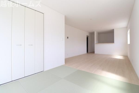 ���r���O �Q�S���Ԋ��C�V�X�e���������ɐ݂��A��ɋ�C���z�������K�ȋ�Ԃɕς��Ă���܂�