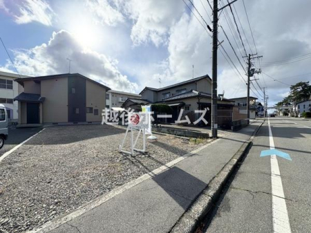 OʓH܂ތnʐ^ ̓ʕEdlݔ₨̑傫̔rAߗׁEӊ⒬݂ȂǁAł͂킩Ȃ񂪂񂠂܂B񌻒nɂĂmFB