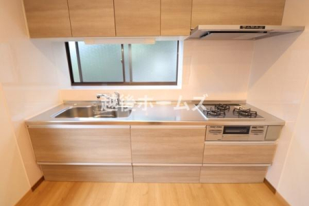 Lb` Lb`͎g₷VXeLb`łB
򐅊̌^̐WĂ܂B