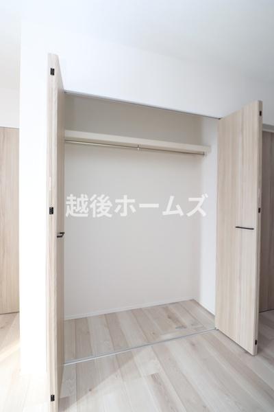 [ yЎ{Hzeʂ̎[肨ЕtSł